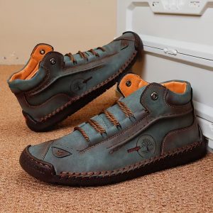 Women's Retro Chukka Boots